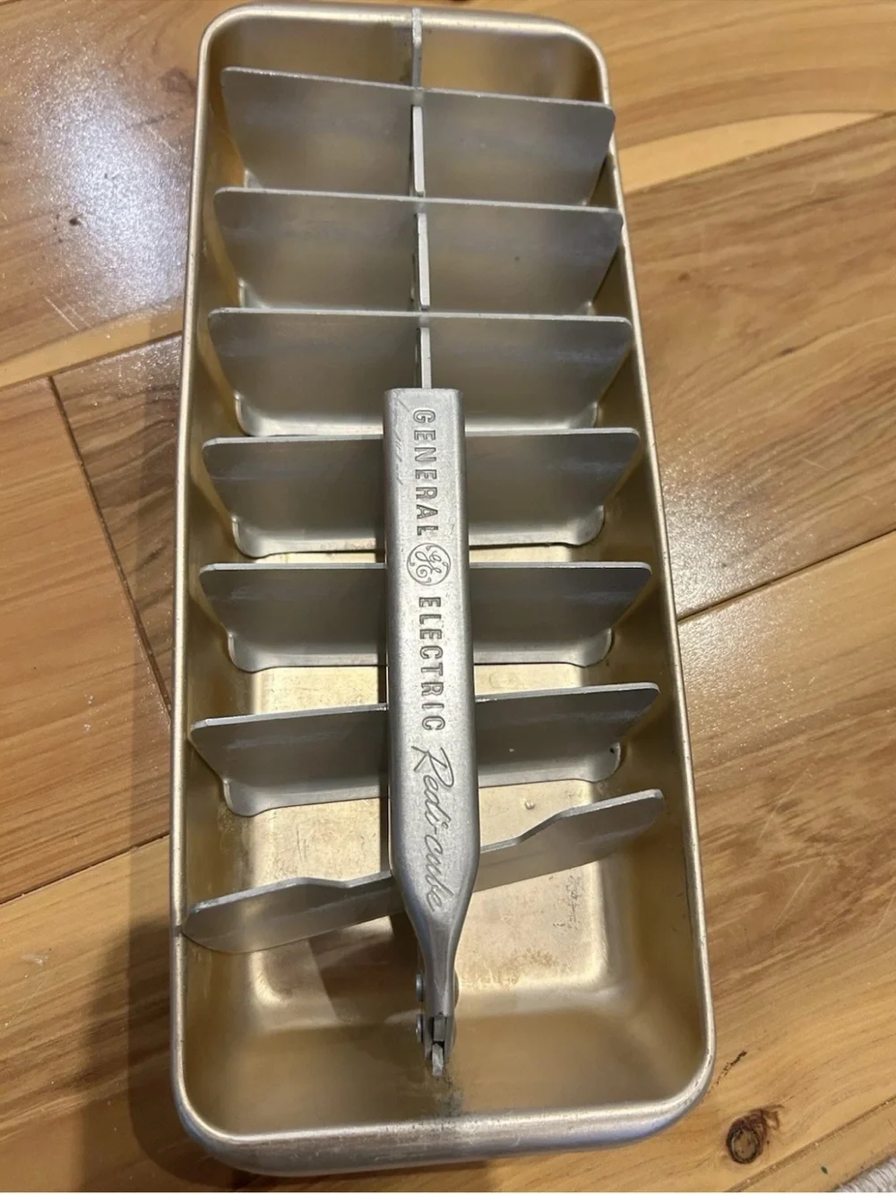 VTG Ice Cube Tray Aluminum Gold Color General Electric Redi-Cube